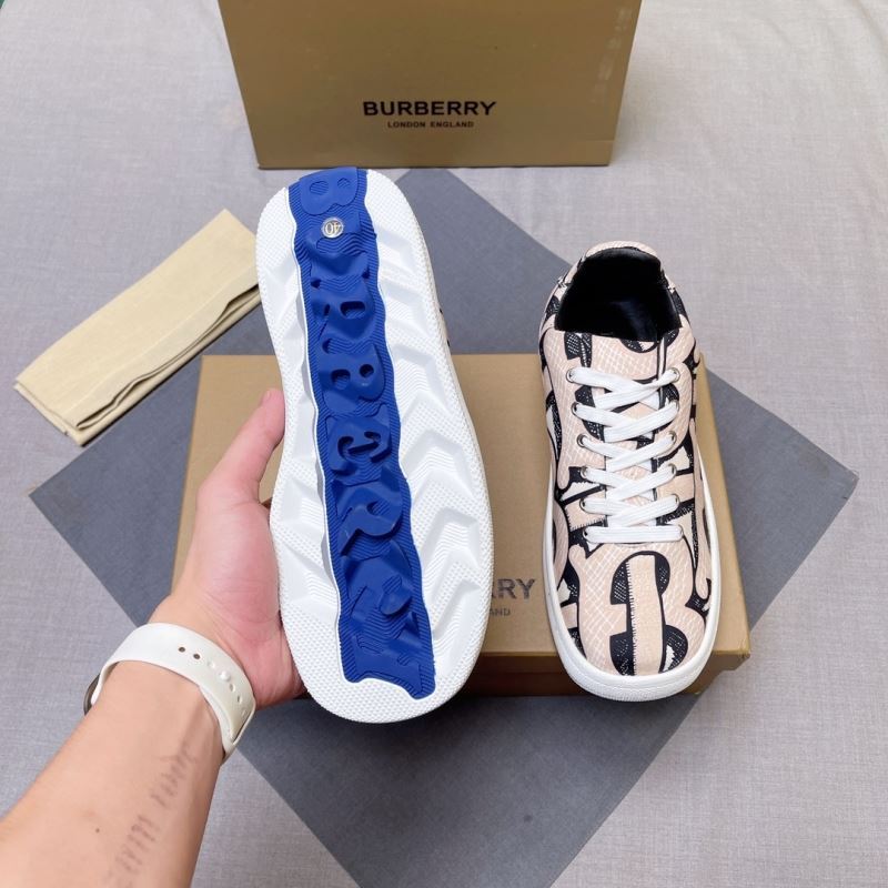 Burberry Low Shoes